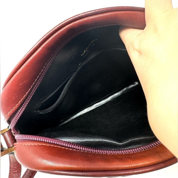 Lancel Vintage Burgundy Leather Crossbody Bag – Boxy Parisian Chic - Picture 7 of 9